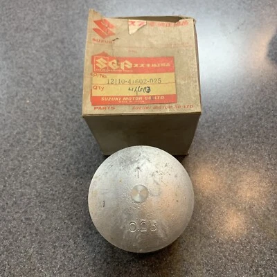 PISTÓN NUEVO ORIGINAL SUZUKI 12110-41602-025 +.25 GRAN TAMAÑO RM250 PE250 1976-1981 Foto 1 de 4