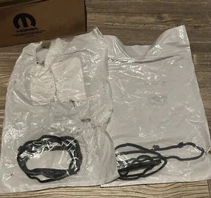Mopar 3.6 Valve Cover Gaskets, 04893804AB, 04893805AB - Picture 1 of 2