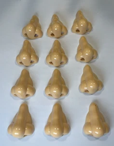 12 Pack Manual Nose Pencil Sharpener for Novelty Party Favors Gag Gifts U95f - Picture 1 of 5