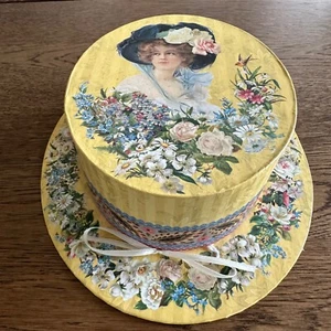Punch Studio Scatola per Cappelli in Cartongesso Rigido, Fiori Giallo Cottage Core Boxes - Foto 1 di 7