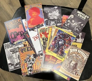 Rock Posters Wall Collage Kit 4x6 Music Rock 60s 70s 80s NIB 50 Pieces Retro - Foto 1 di 4