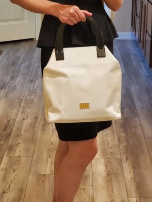 Vintage White ELLE Paris Structured Handbag Black Handles Logo Lining+ Dust Bag - Image 1 of 4