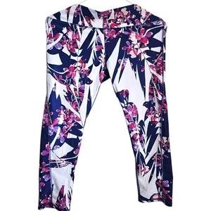 Pantalones de yoga capri florales Fabletics talla S - Imagen 1 de 6