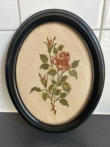 Lot 7 Vintage Floral Needle Point Cross Stitch Wood Oval Frame 24x19cm - Picture 1 of 5