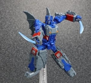 Convo Bat | Transformers Legends e-hobby Exclusive - Picture 1 of 8