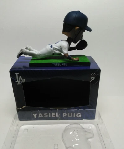 Yasiel Puig DIVING CATCH 2015 Los Angeles Dodgers Stadium Promo Bobblehead SGA Cover
