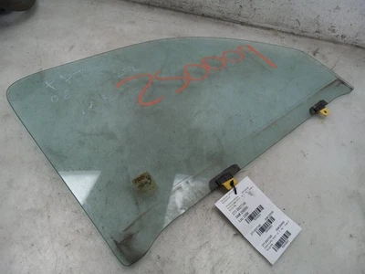 95 96 97 98 99 00 01 02 03 TOYOTA TACOMA FRONT PASSENGER RIGHT DOOR GLASS - Image 1 of 4