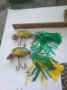 2 Vintage Arbogast Hula Dancer Fishing Lures - One Perch, One Frog. 2". 5/8 Oz - Picture 1 of 11