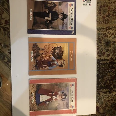 3 folletos artesanales de fibra patrones de ganchillo: oficial del norte, vaquero y Betsy Ross Foto 1 de 4