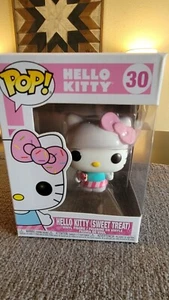 Funko Pop! #30 Hello Kitty (Sweet Treat) Vinyl Figur NEU - Bild 1 von 1
