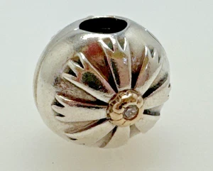 Pandora Moments Freundschaft Blume Sterling Silber und 14K Gold Clip Charm - Bild 1 von 6