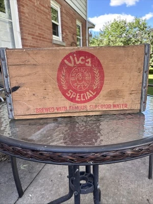 Vic’s Special Northern Beer Wooden Case Crate, Superior Wisconsin - Image 1 of 4
