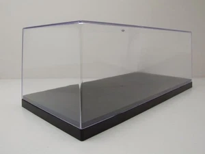 Caja transparente vitrina para modelos 1:18 Triple9 - Imagen 1 de 4