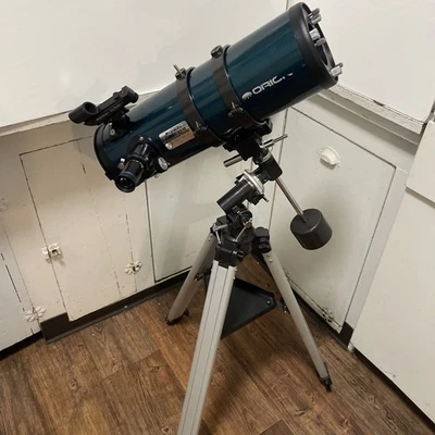 Trípode reflector ecuatorial Telescopio Orion Starblast 4.5 EQ + extra LEER Foto 1 de 4