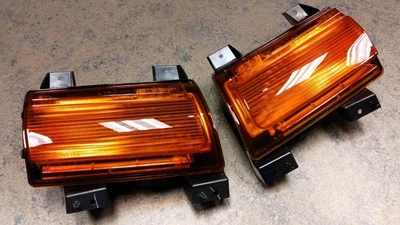 Luz de señalización de giro izquierda/derecha Jeep Wrangler Gladiator 2018-2022 JL JT OEM Foto 1 de 4