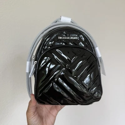 MICHAEL KORS ABBEY XS MINI MOCHILA BANDOLERA ACOLCHADA NEGRA Foto 1 de 4