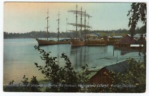 Canada BC British Columbia - Chemainus - Ships / Shipping in Harbour - Postcard