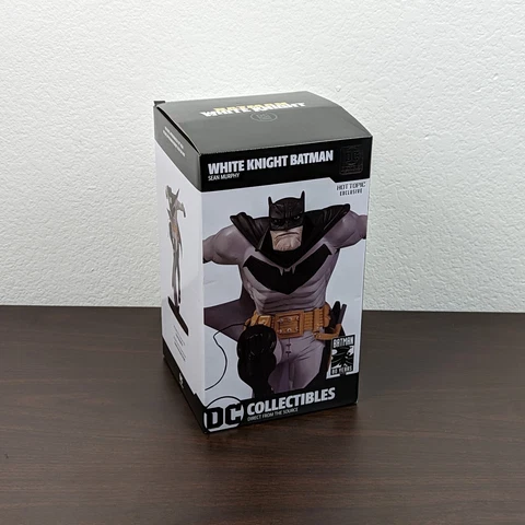 DC Collectibles White Knight Batman Statue Sean Murphy Numbered Limited Edition Cover