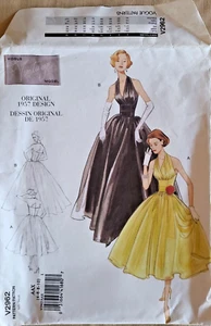 NUOVO abito da donna design Vogue 1957 motivo cucito V2962 taglia AAX (4,6,8,10) - Foto 1 di 3
