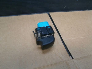 MITSUBISHI SHOGUN PININ 2001-2006 SINGLE TYPE FRONT / REAR WINDOW SWITCH  - Picture 1 of 1