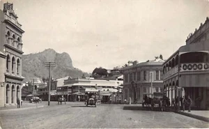 Australia - TOWNSVILLE (QLD) Main Street - REAL PHOTO - Publ. unknown - Picture 1 of 2
