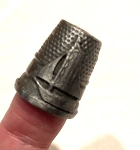 DEDAL - DISEÑO VELERO DEDAL DE PELTRE MACIZO - Imagen 1 de 4