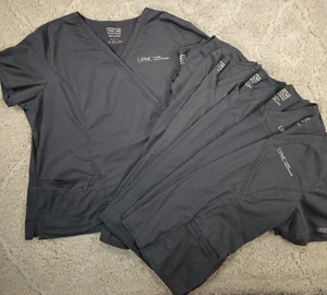 Lot (6) UPMC Cherokee Scrub Tops Women’s Workwear Core Stretch Gray - Size 2XL - Bild 1 von 18