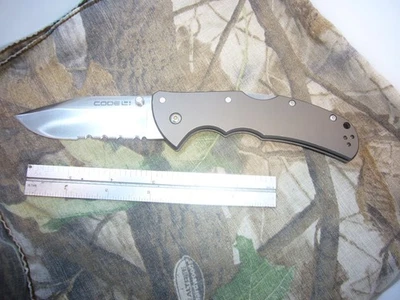 CUCHILLO CÓDIGO 4 ACERO FRÍO VINTAGE. Cuchillo Lock Back ex usado Foto 1 de 4