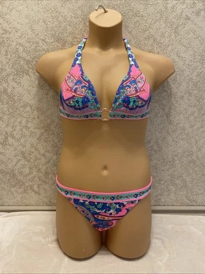 Bikini Victoria's Secret. Junta tórica multicolor de diamantes de imitación florales de cachemira. Talla M Foto 1 de 4