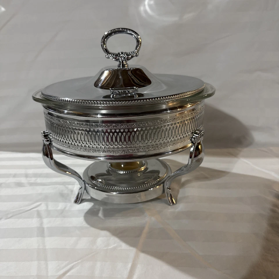 Plato de frotamiento vintage con tazón Pyrex de 2 cuartos de galón Foto 1 de 4