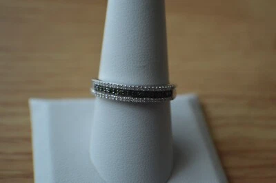 0.25ct Natural Green /White Diamond Ring Rhodium Plated over Fine Silver Size 9 - Image 1 of 4