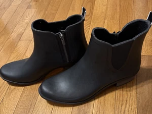 Lucky Brand Women’s Ankle Bootie Size 12M EU44 Black  Zipper  - Picture 1 of 7