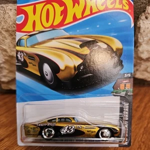 Hot Wheels Super Treasure Hunt - Aston Martin / Treasure Hunt Case E 2025 - Picture 1 of 4