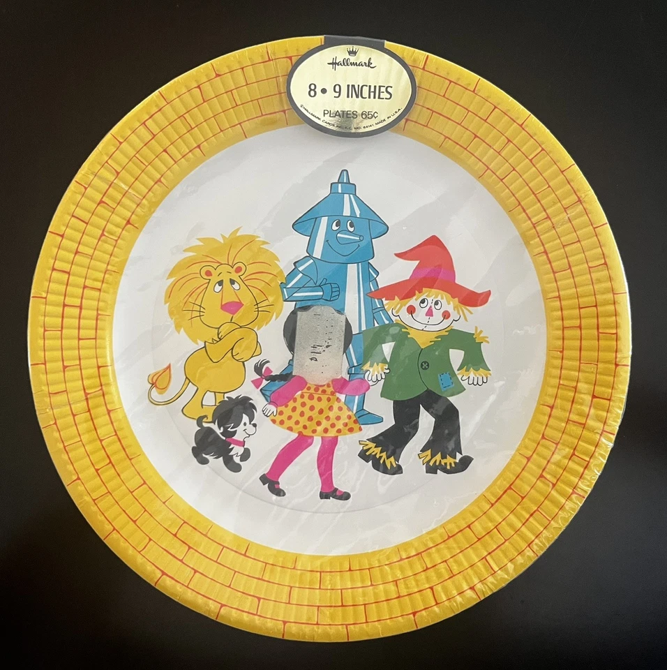 NOS New Vintage Wizard of Oz Hallmark Paper Party Plates 9" Set of 8 Birthday - Image 1 of 4