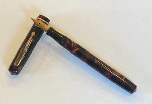 Vtg Burgundy Marbled Fountain Pen Weidlich No. 4 w 14K Nib Unrestoed 5 1/8" - Picture 1 of 24