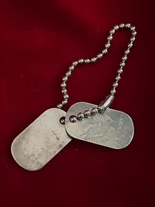 Hasbro 1994 GI Joe Erkennungsmarken Kugelkette Reißverschluss Ziehen Schlüsselanhänger 3" Etiketten nur 1" - Bild 1 von 3