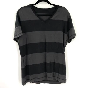 LULULEMON V Neck Tshirt Men Black Grey Short Sleeve Athletic Casual Gray Shirt - Picture 1 of 5