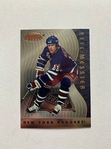 1995-96 Bowman Bowman's Best #BB6 Mark Messier - New York Rangers