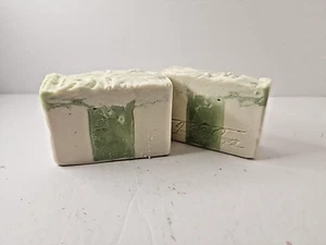 Indulges Cleansing Cold Process Soap Bar: LIME MARGARITAS 5oz. - Picture 1 of 3