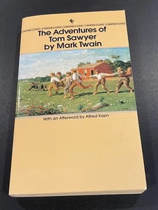 Vintage 1981 The Adventures Of Tom Sawyer Mark Twain Bantam Classic PB Book - Picture 1 of 5