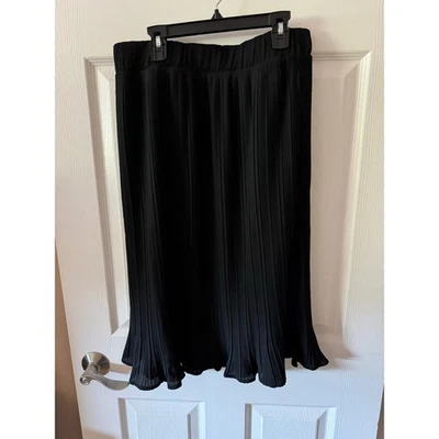 NWT Pleione Black Pleated Skirt Size Large - Image 1 of 2