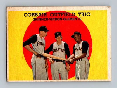 Винтажная бейсбольная карточка 1959 Topps No543 Corsair Outfield Trio GD-VG с Clemente - Изображение 1 из 2