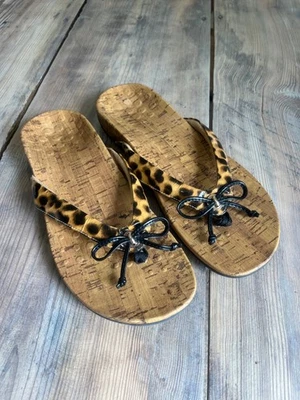 Vionic Cassie Leopard Print Thong Sandal Womens 10 Cork Comfort Shoe - Image 1 of 4