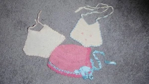 ANTIQUE VINTAGE DOLL CLOTHES BONNET & BIBS IN MAY CO. OF LOS ANGLES  BOX - Picture 1 of 8