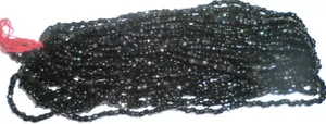 Vintage Long Hank Czech Glass Beads Black 10/0 3 Cuts Victorian Mourning - Picture 1 of 3