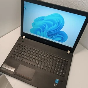NoteBook Lenovo , i3 5th Gen ,DDR3L 8GB, SSD 256GB. Akku . TOP - Bild 1 von 12