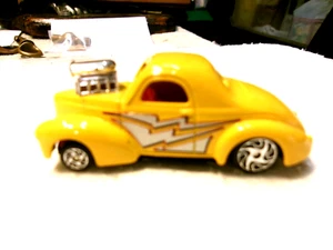 Racing Champions '41 Willys die cast toy car - Picture 1 of 4