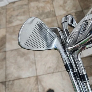 Taylormade SIM2 MAX, LH. Brand New Grips!! 5-AW, NO #8. - Picture 1 of 13