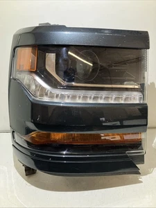 2016 2017 2018 Chevy Silverado 1500 Passenger Right Xenon HID Headlight OEM 2133 - Picture 1 of 14