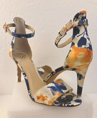 Sandalias Vince Camuto Court Peep Toe Correa al Tobillo Floral Bombas Tacones Talla 7.5 Usadas en Excelente Condición Foto 1 de 4